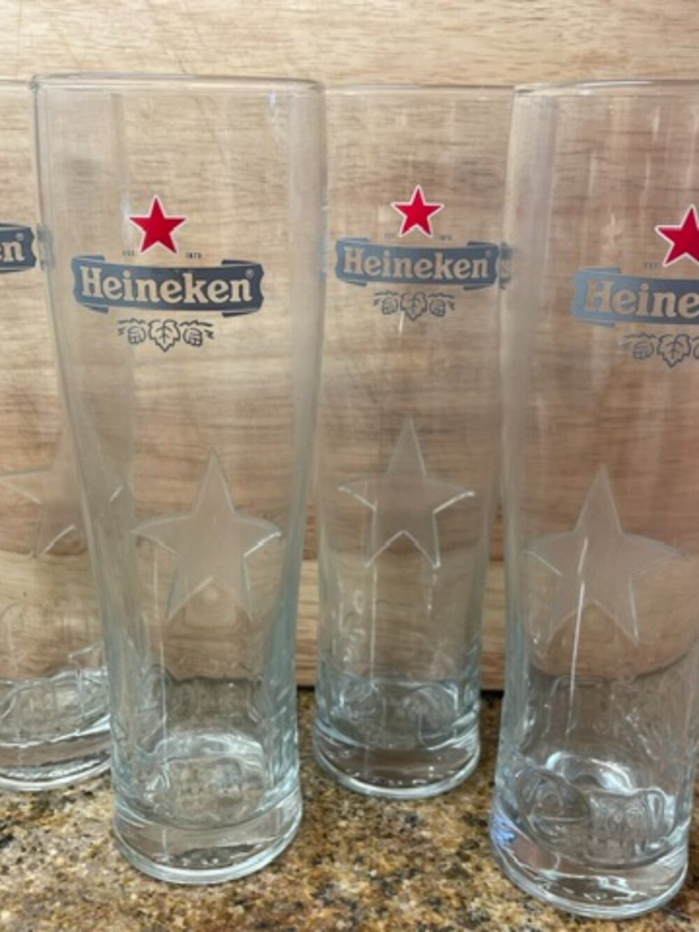 NEW SET OF FOUR HEINEKEN Beer Pint Glasses EMBOSSED FROSTED STAR